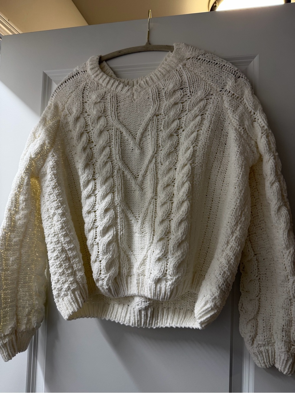 Francesca's Collections Cream Cable Knit Crewneck Sweater